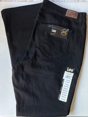 Lee Women’s Black Bootcut Jeans 20 Long.